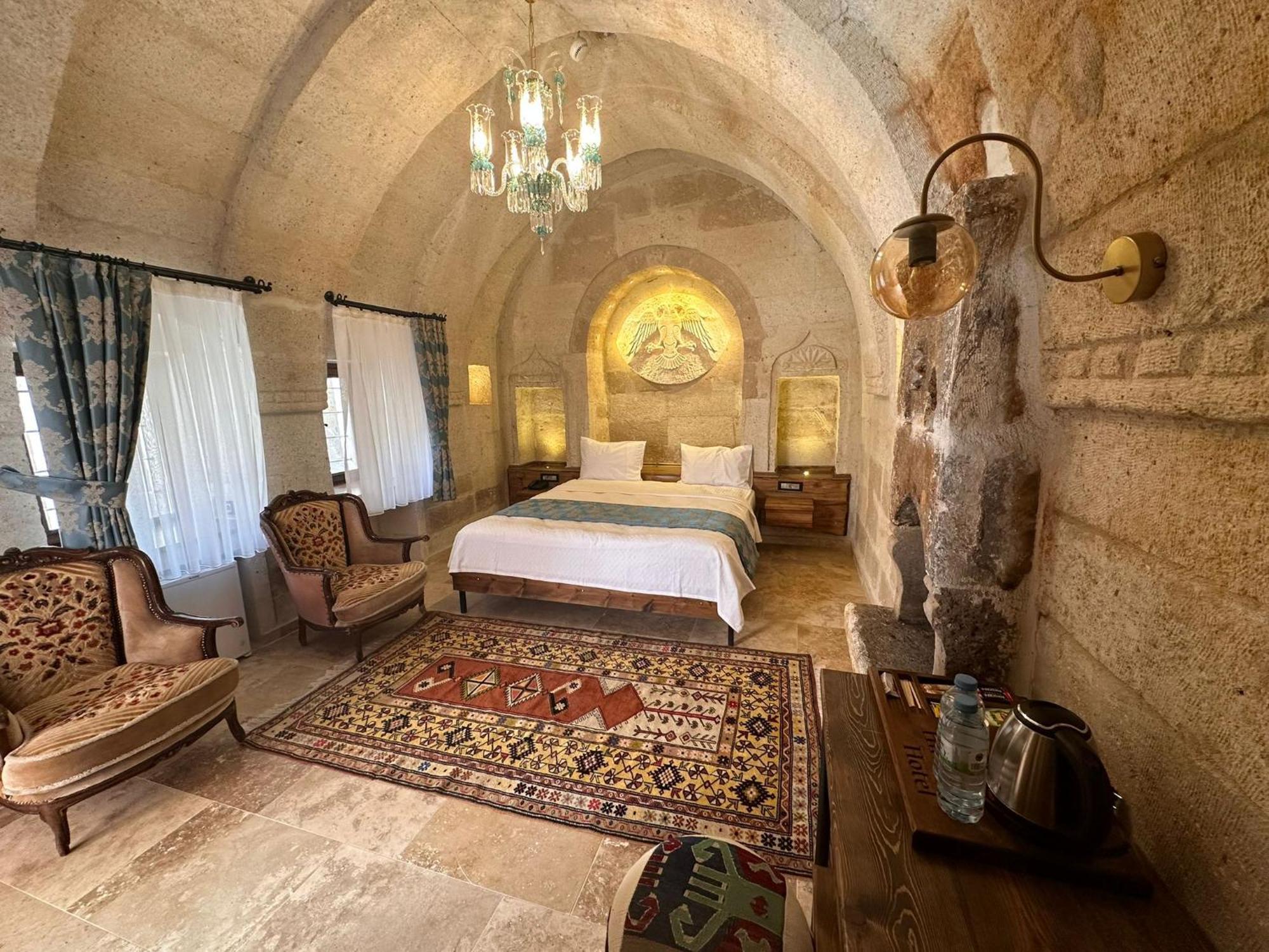 Hira Cave Hotel Гореме Экстерьер фото