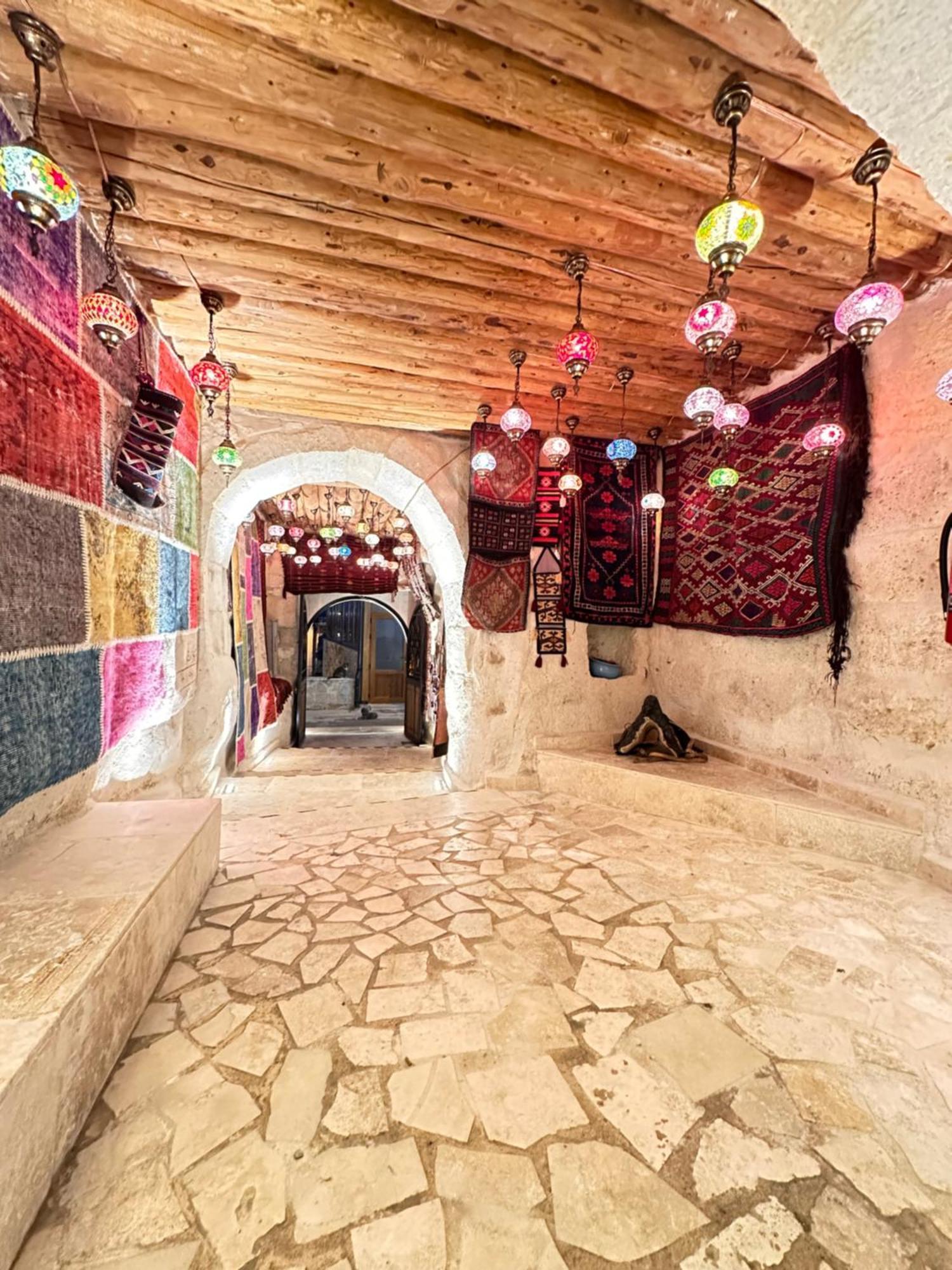 Hira Cave Hotel Гореме Экстерьер фото