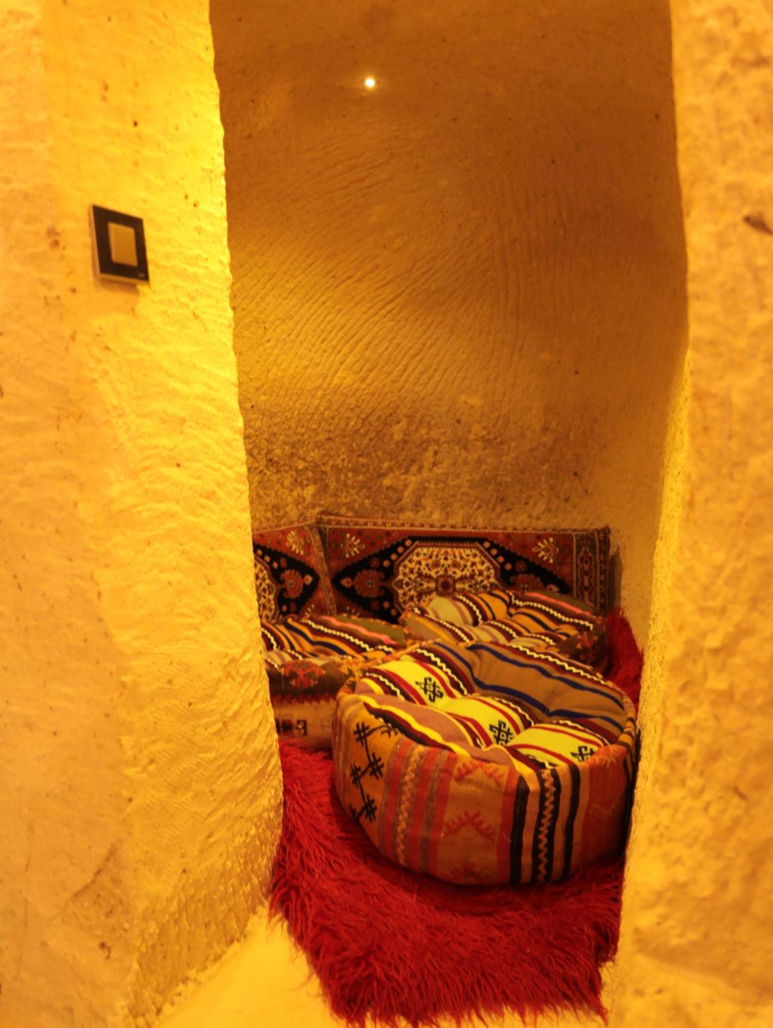 Hira Cave Hotel Гореме Экстерьер фото