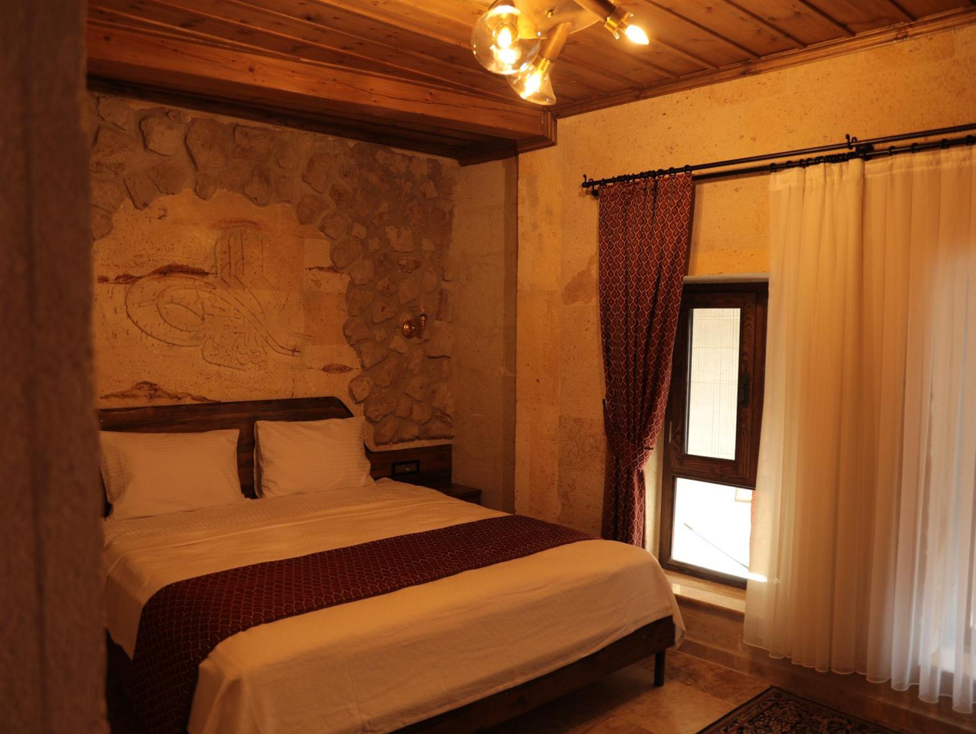 Hira Cave Hotel Гореме Экстерьер фото