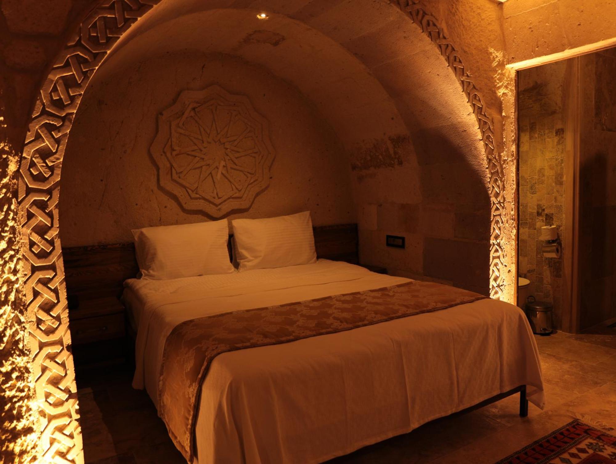 Hira Cave Hotel Гореме Экстерьер фото