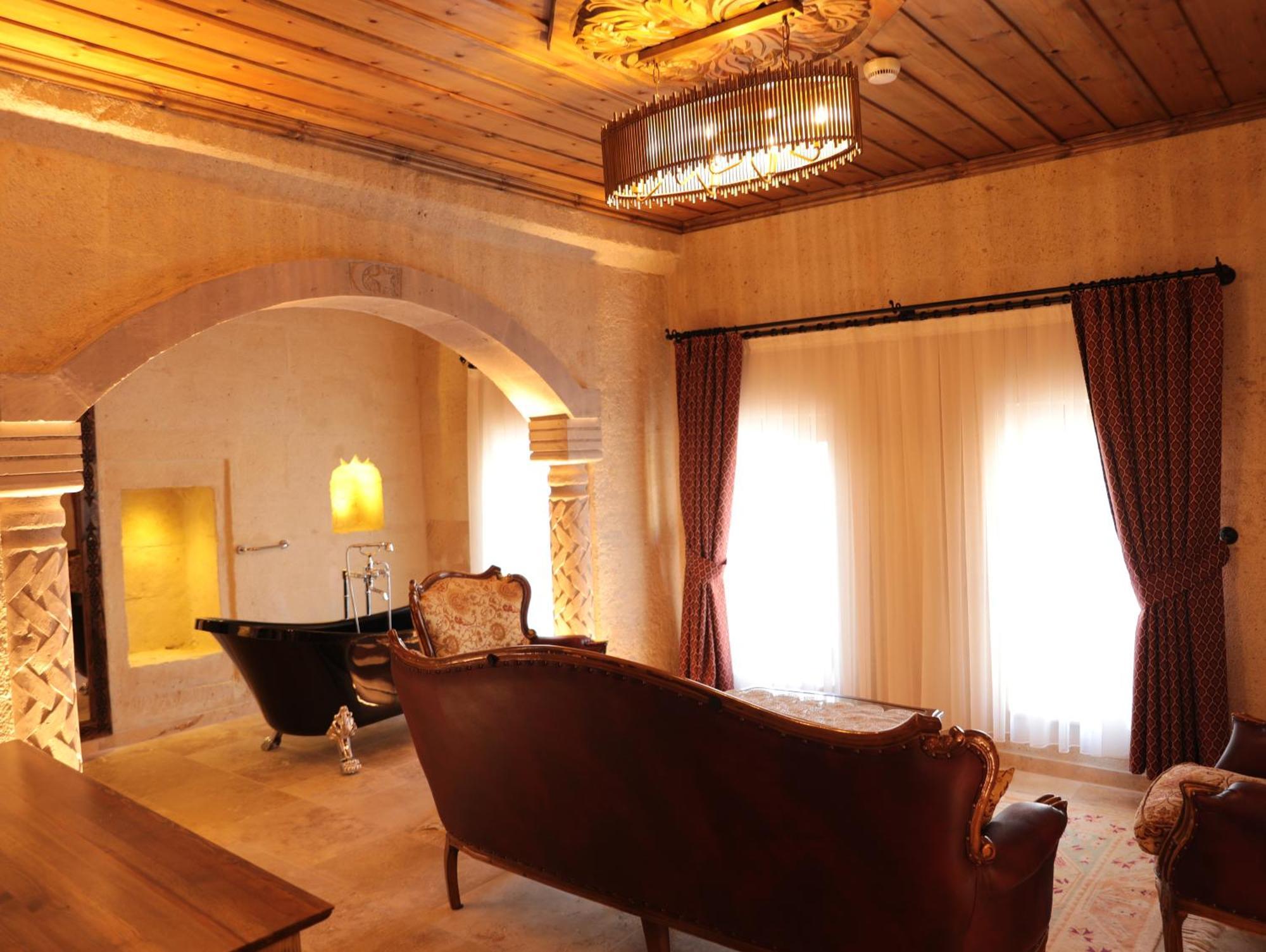 Hira Cave Hotel Гореме Экстерьер фото